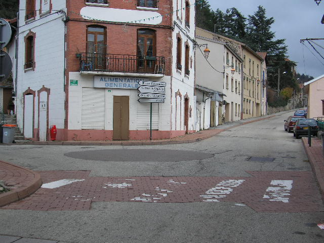 rochetaillé tournez à gauche